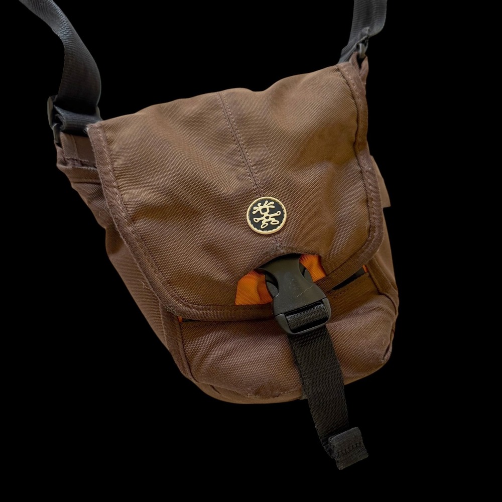 90's Crumpler The Three Million Dollar Home Brown Canvas Camera Messenger Bag Sm
